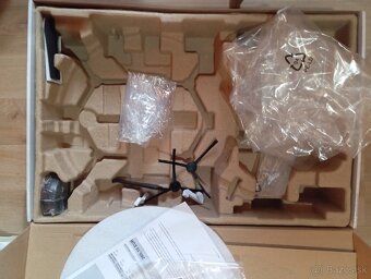 Robotický vysávač Tesla - 2