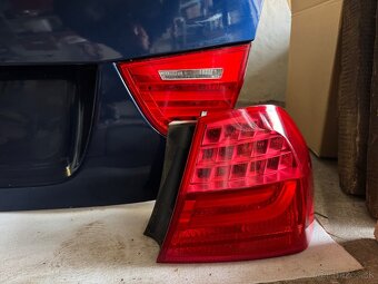 Predam kufrove dvere e90 lift - 2