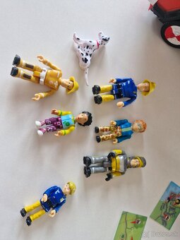 Auto Požiarnik Sam  +  figúrky - 2