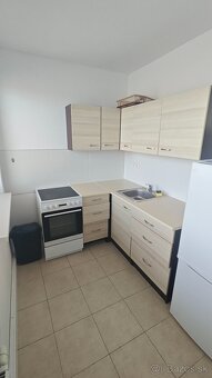 Prenajom 2-izbovy byt Kuty - 2