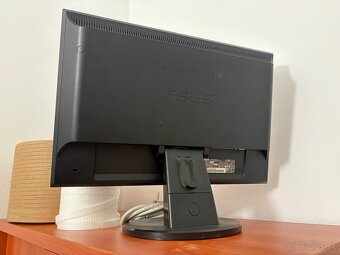 Monitor ASUS - 2