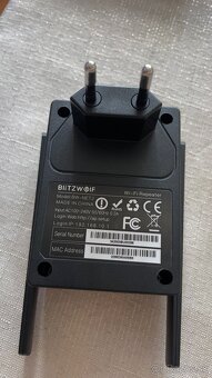 Wifi opakovač signalu Bitzwoif bt net2 - 2