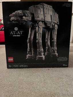 LEGO Star Wars 75313 AT-AT - 2