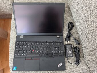 Predám Lenovo T15Gen2 - 2