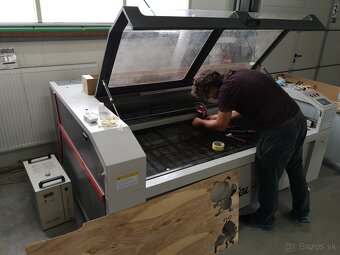 CO2 laser Lascam Systems 1600x1200 (9419) - 2