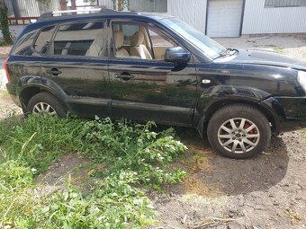 Rozpredám Hyundai Tucson - 2