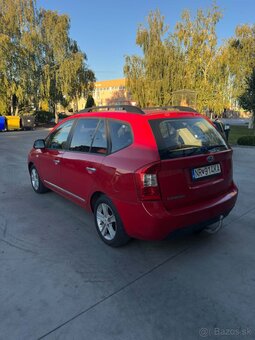 Kia Carens 2.0 Crdi 100 KW, At - 2