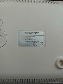 Elektronický fotorámček Sencor SDF 874 biely - 2