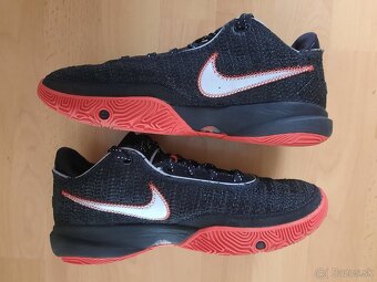 Basketbalové tenisky Nike LeBron 20 Trinity veľ. 40,5 - 2