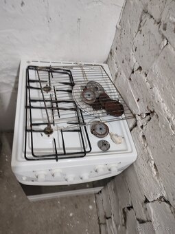 Sporák gorenje - 2