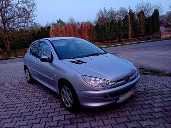 Peugeot 206 - 2