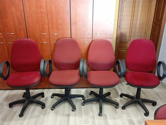 Predám kancelárske stoličky - 20 Eur / kus - 2