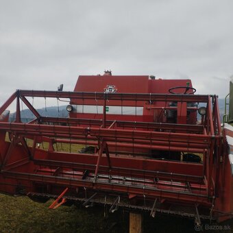 Kombajn Massey Ferguson 187 - 2