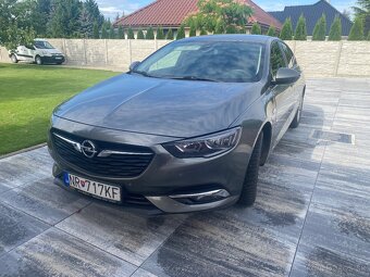 Opel Insignia - 2