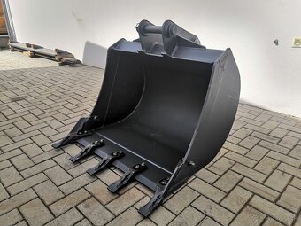 Podkopové Lyžice na traktorbager skladom JCB 3CX 4CX a iné - 2