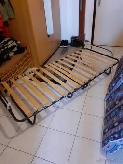 skladacia postel - 2