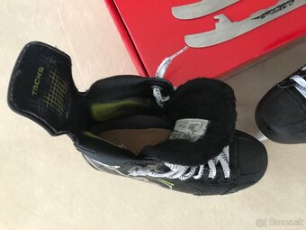 Korcule CCM XF80 Junior vel. 35,5 - 2