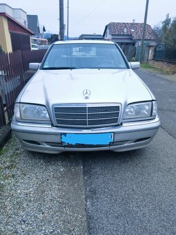 Mercedes W202 C200 - 2