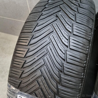 Zimné pneumatiky 215/55 R17 MICHELIN DOT4121 - 2
