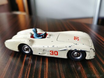 RARITKA Dinky toys Mercedes Benz - 2