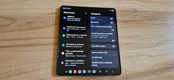 Samsung Galaxy Z Fold 4 - 2
