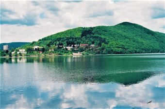 Pozemok v Dolnom Milochove . - 2