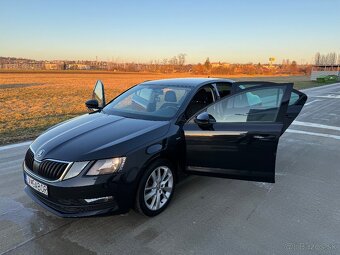 Škoda Octavia Extra 2.0 TDi Sedan 110kw - 2