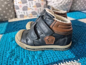 Predám zimné chlapčenské topánky - 2