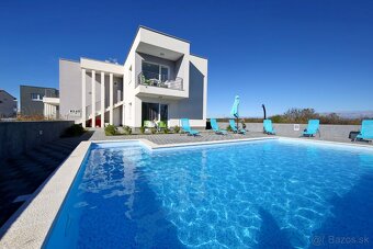 Krásne zariadená vila so 4 apartmánmi s bazénom, Chorvátsko - 2