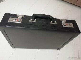 Čierny kožený kufrík - 2