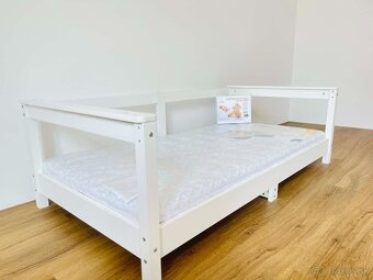 NOVÁ detská posteľ z masívu + antialergický matrac + plachta - 2