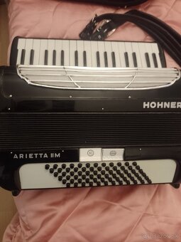 Harmonika akordeón - 2