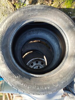 235/60  r16 zimné - 2