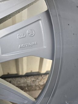Letná sada 5x112 R19 original Škoda Enyaq - 2