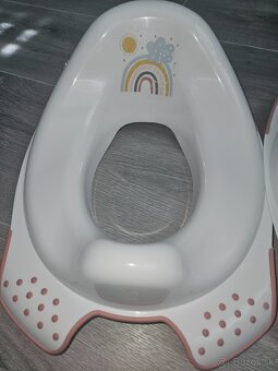 Protišmyková redukcia na WC - 2