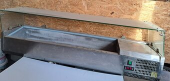 Chladiaca vitrína pizza stôl - 2