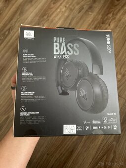 JBL by Harman TUNE520bt - 2