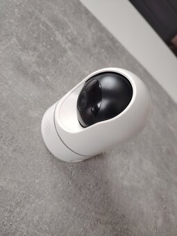 WiFi otočná bezpečnostná kamera - 2