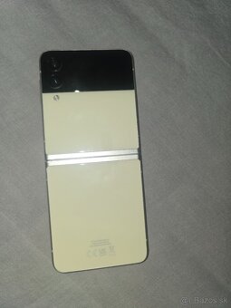Samsung galaxy z flip 3 - 2