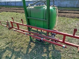 Postrekovač za traktor - 2