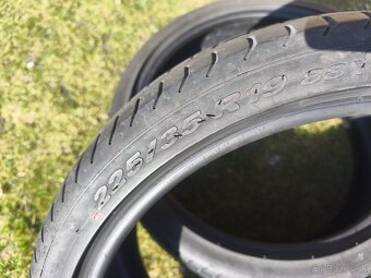 225/35 r19 pirelli - 2