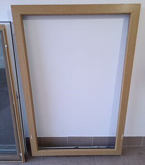 Okno Incon + sieťka + parapety - 2