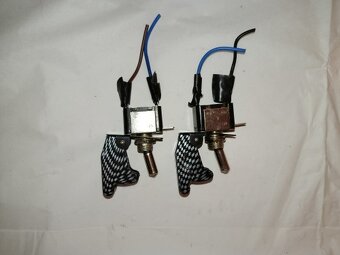 vypinace do auta 20€ - 2