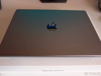 MacBook Pro 14" M1 Pro (2021) 16 GB / 512 GB - 2
