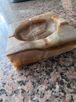 Popolník mramorový - 2