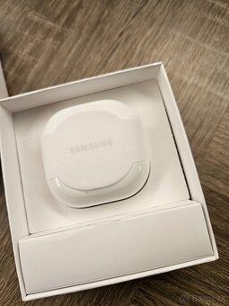 Samsung galaxy pads FE - 2