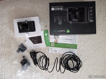 Predám starší NIKON Coolpix s príslušenstvom. - 2