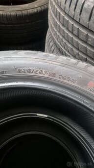 235/55R18 100H - 2