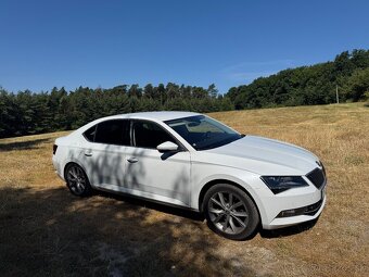 Škoda Superb 2.0 TDI 190k 4x4 Live Plus DSG - 2