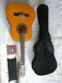 Klasická gitara 1/4 - 2